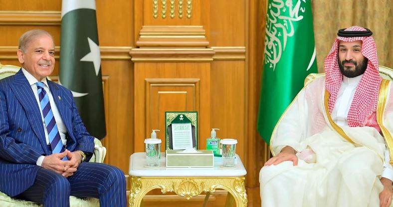 Saudi, Turkey, Pakistan sign historic joint defence pact