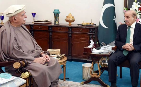 Achakzai urges PM to appoint new CEC, ECP members from Sindh, Balochistan