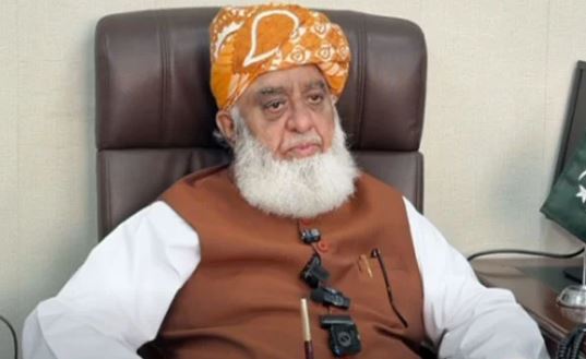 Fazl announces 'united opposition' after meeting Achakzai, Qaiser