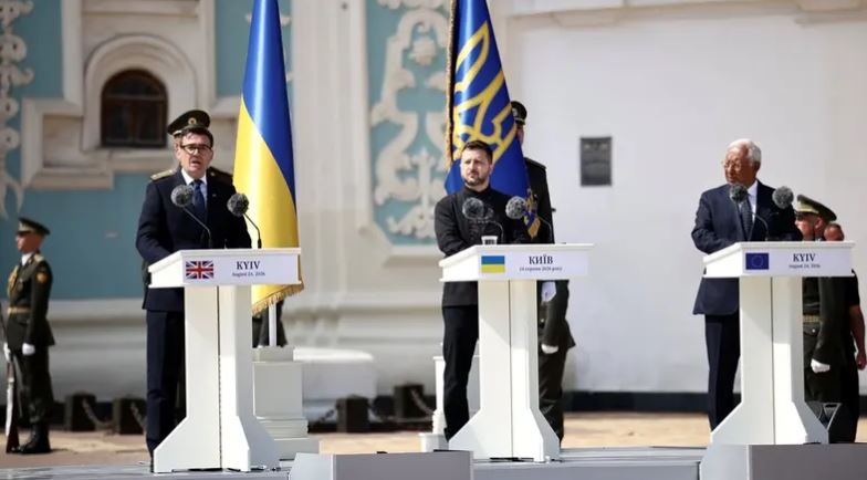 Ukraine wants peace but won’t give in, Zelenskyy says on Independence Day