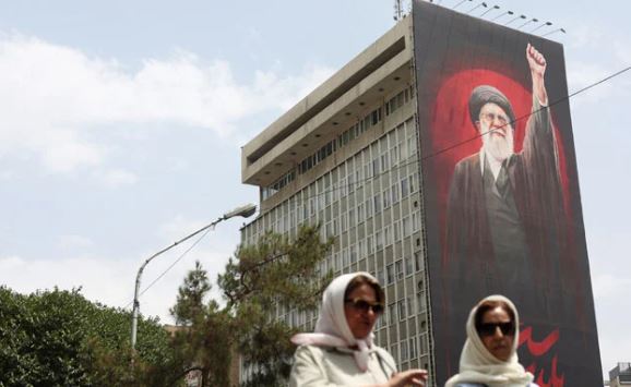 Iran says no talks are under way with United States after Trump calls off attacks