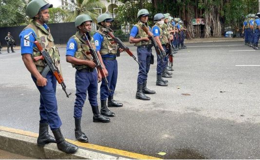 Sri Lanka deploys troops to control prison unrest