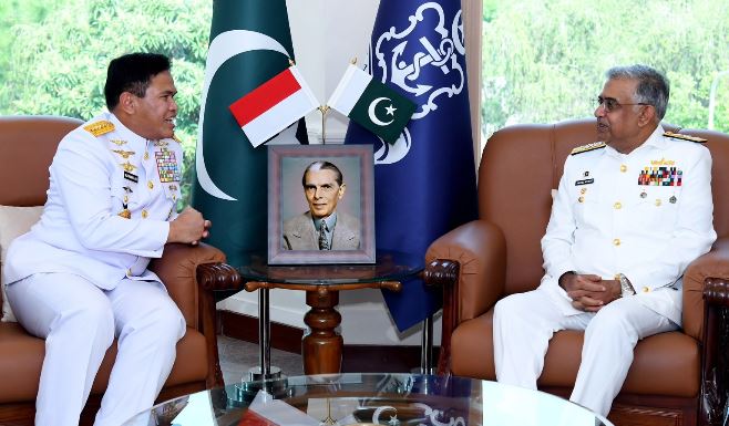 Indonesian navy chief visits Naval Headquarters in Islamabad