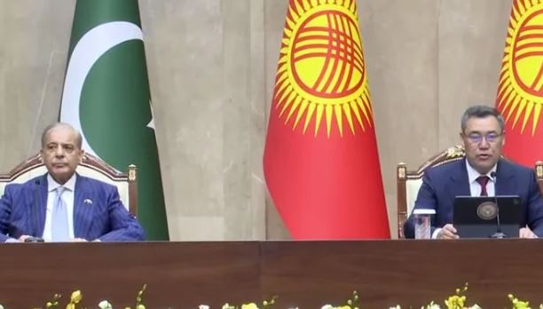 PM Shehbaz vows to boost bilateral trade with Kyrgyzstan to $200m