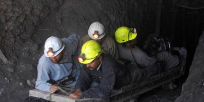 Coal mine collapses near Pastawana Top, trapping four workers inside
