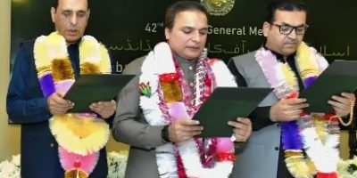 Zikria takes over as new president of Islamabad Chamber