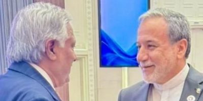 Islamabad MoU implementation only way forward, DPM Dar tells Iran's Araghchi