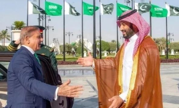 PM Shehbaz reiterates 'unwavering' support for Saudi Arabia's security
