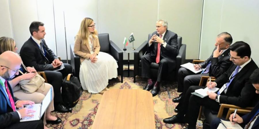 FM Dar, Bulgarian FM agree to further strengthen bilateral ties