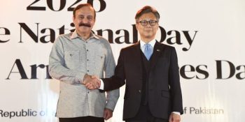Pak reaffirms resolve to solidify ties with Korea