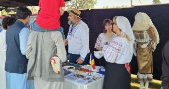 Romanian embassy participates in UN Day celebrations at the Int'l School of Islamabad