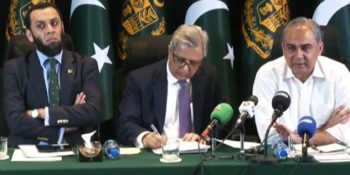 Info minister alleges 'nexus' between KP govt, terrorists