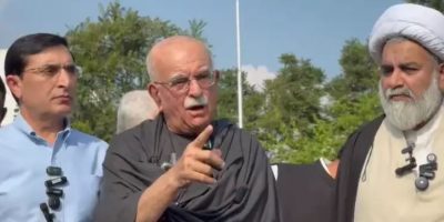 Achakzai draws Balochistan parallel as he flays Centre over governor's rule in KP