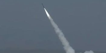 Pakistan test-fires missile