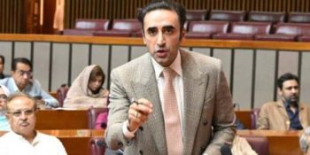 Bilawal accuses PTI of 'political suicide attack' on KP govt, renews dialogue offer