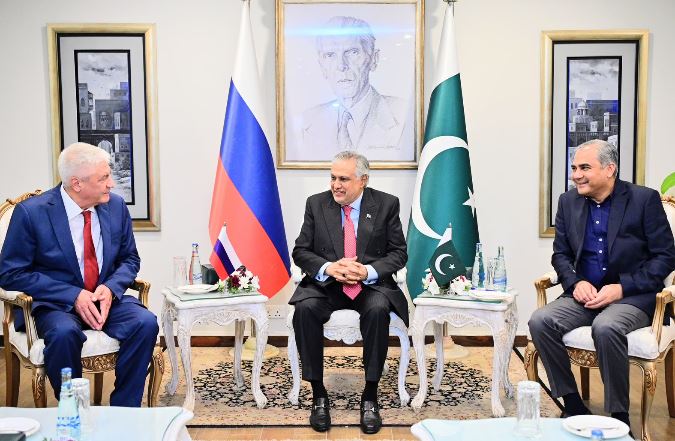 Dar expresses satisfaction at positive momentum in Pakistan–Russia relations