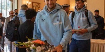 England arrive in Pakistan for ODI tri-series