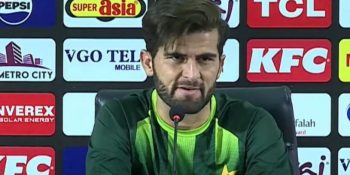 Pakistan seek tri-series final berth
