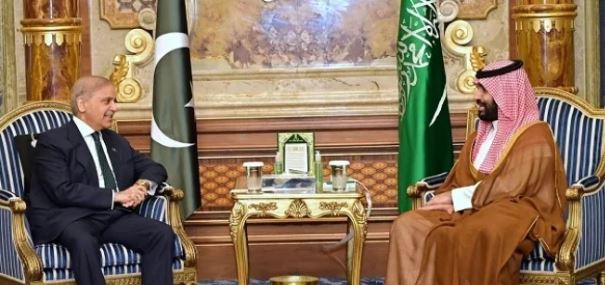 Pakistan pledges 'resolute' commitment to Saudi Arabia's security under Makkah pact