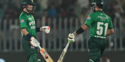 First T20I: Farhan, Sadaqat power Pakistan to four-wicket win over Sri Lanka