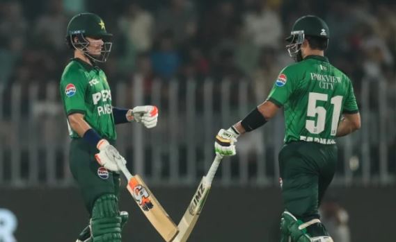 First T20I: Farhan, Sadaqat power Pakistan to four-wicket win over Sri Lanka
