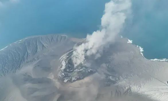 New islands appear after Indonesia's Anak Krakatau volcano erupts